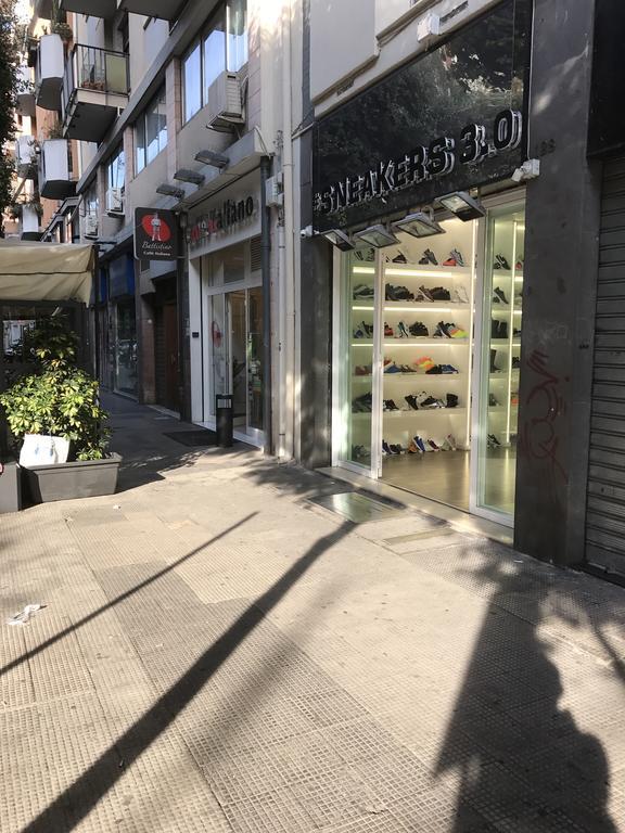 Cavour 124 -guest-room- Couette-café 2*